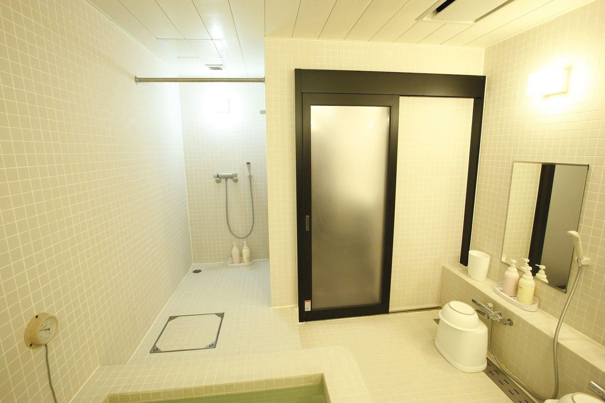 Capsulevalue Kanda Tokyo Exterior photo